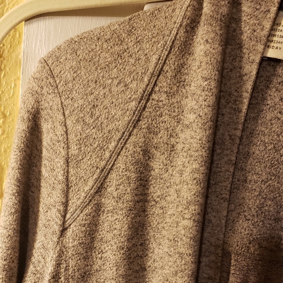 Heathered grey and black cardigan - Picture 5 of 7